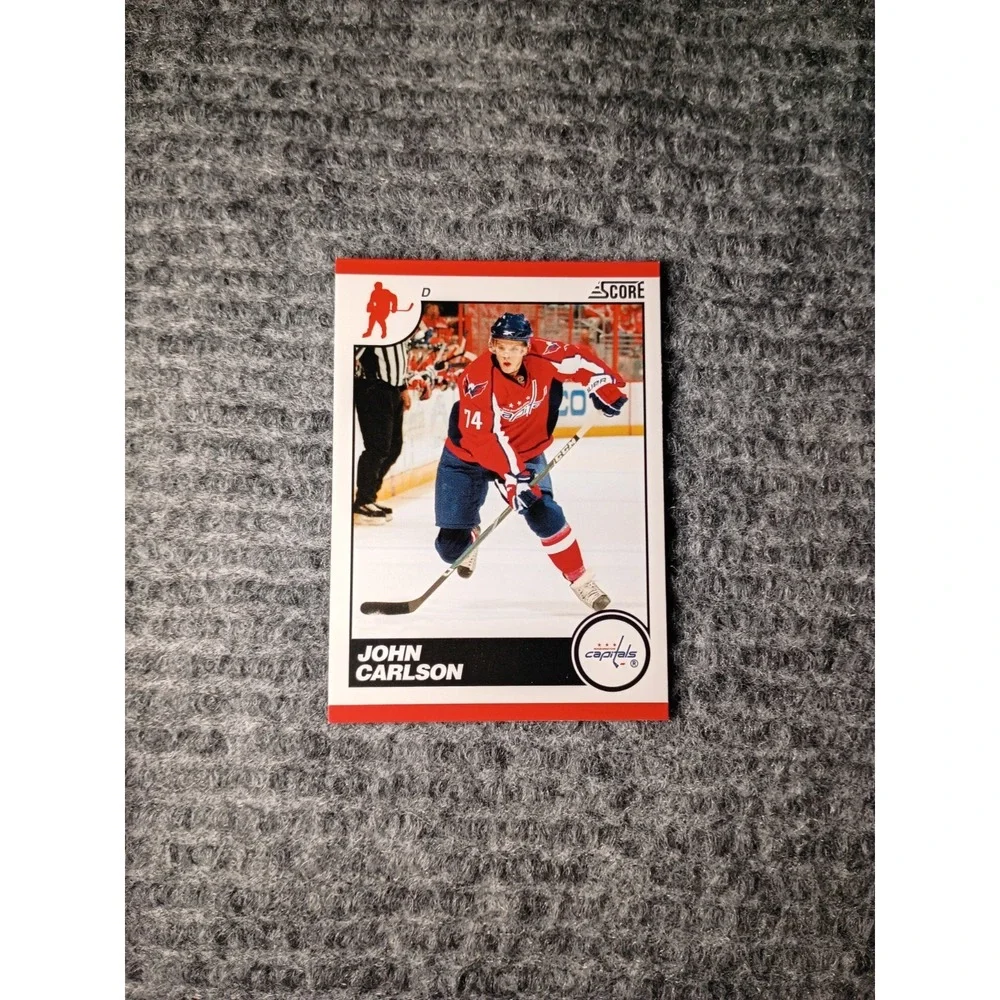 Vintage 2010 Score Washington Capitals John Carlson Hockey Card #482